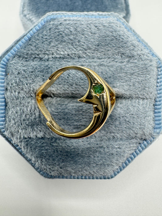 9ct gold emerald moon ring