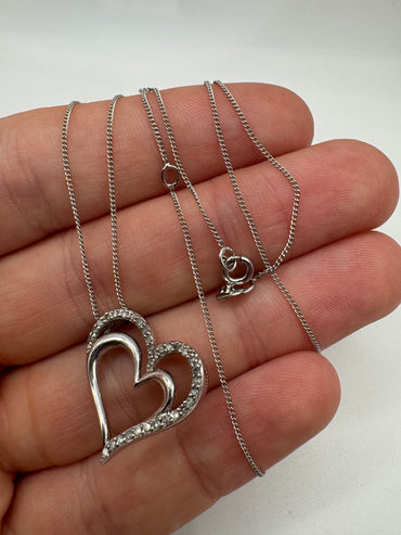 Silver diamond heart necklace