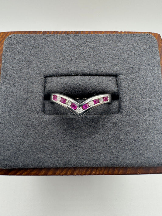 9ct white gold ruby and diamond wishbone ring