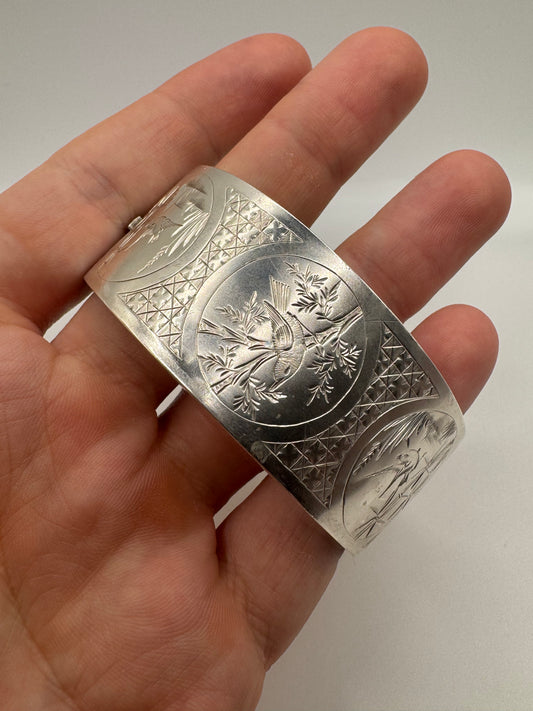 Antique silver patterned bangle