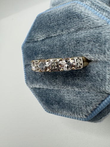 9ct gold pale morganite and diamond ring