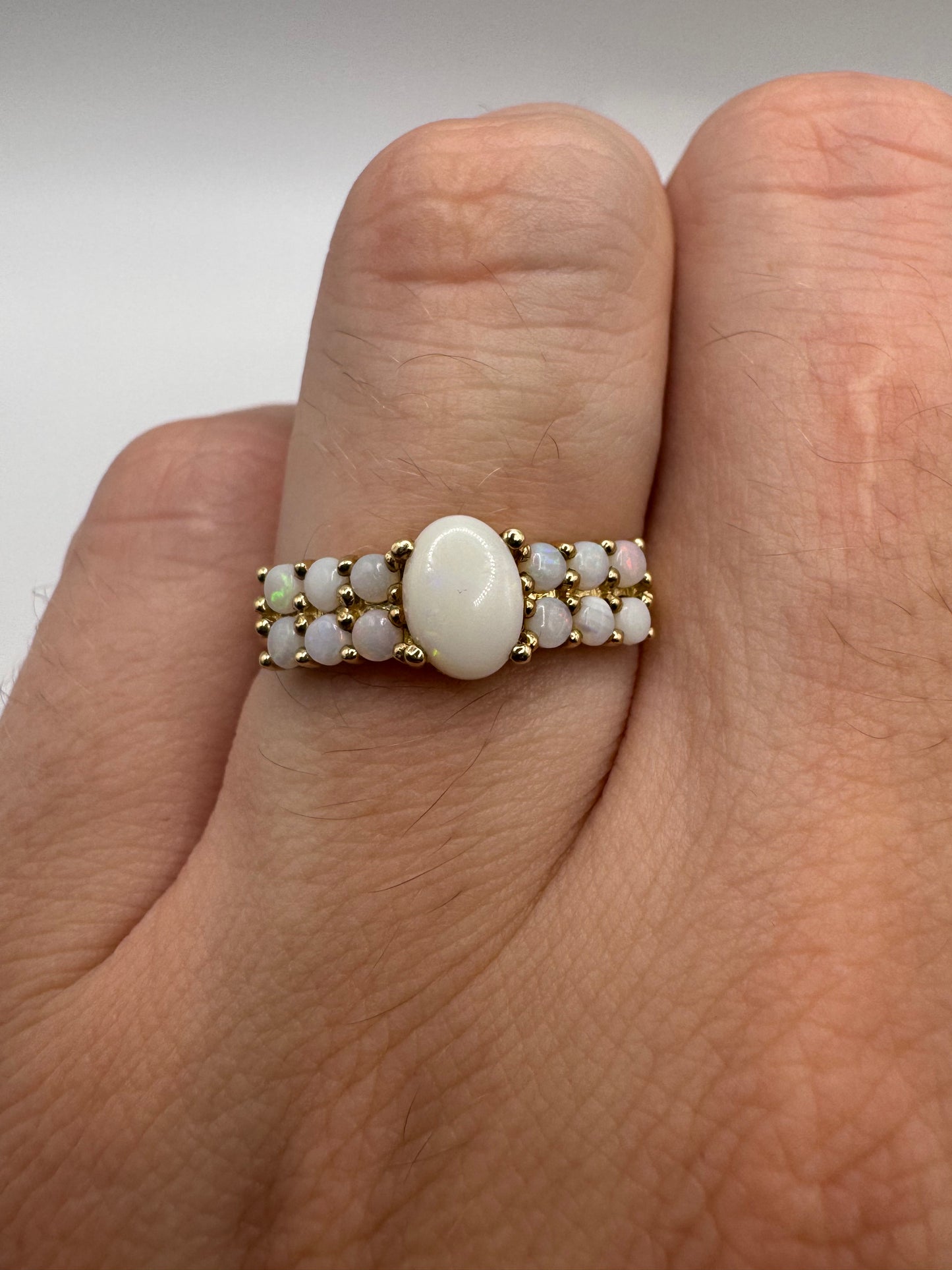 9ct gold opal cluster ring