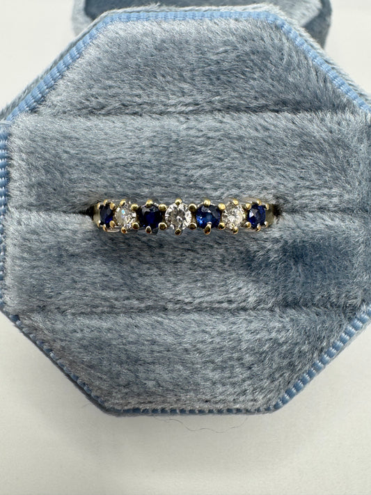 9ct gold London blue topaz and diamond ring