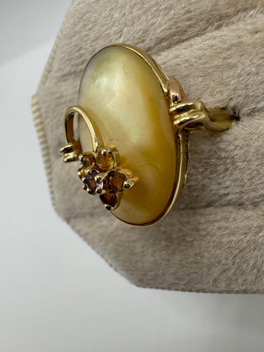 9ct gold mother of pearl, citrine and pink sapphire ring