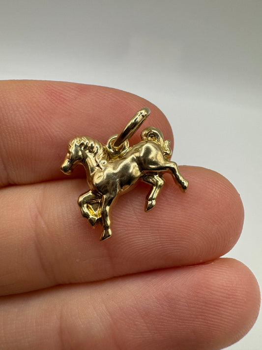 9ct gold pony charm
