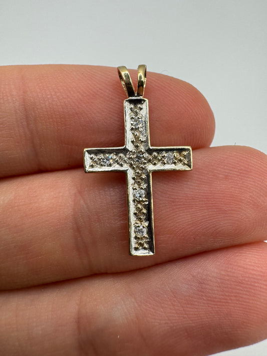9ct gold diamond cross pendant
