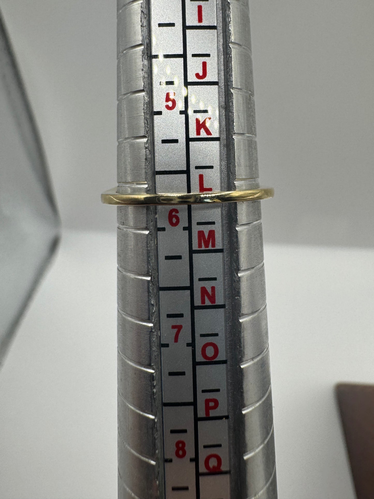 9ct gold diamond cluster ring