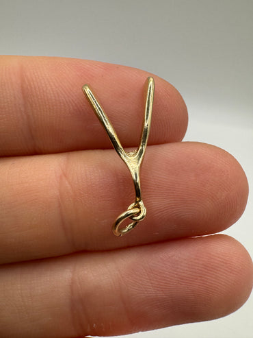 9ct gold wishbone charm