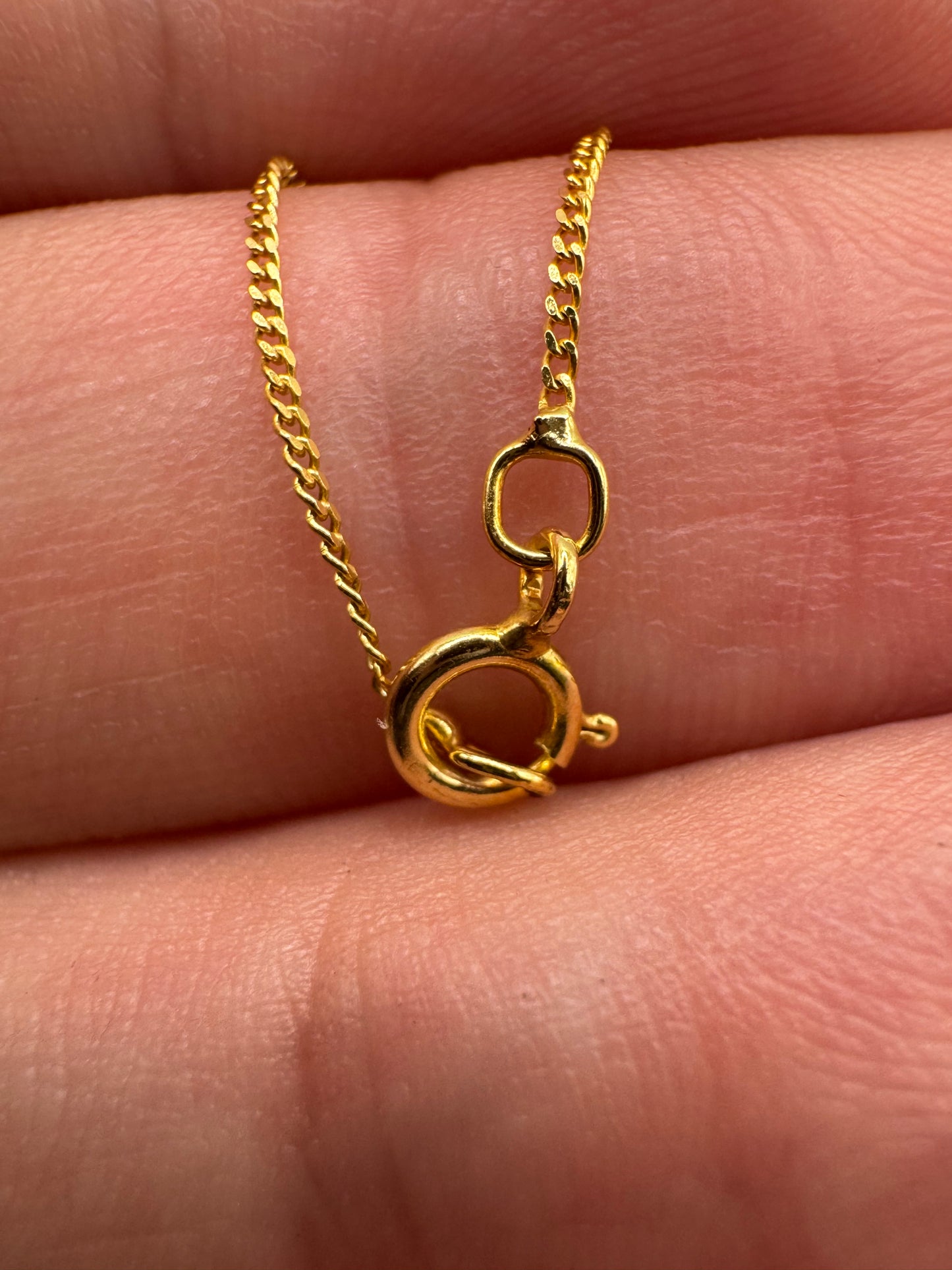 9ct gold chain 23