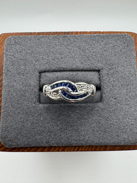9ct white gold sapphire and diamond ring