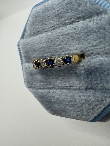 9ct gold London blue topaz and diamond ring