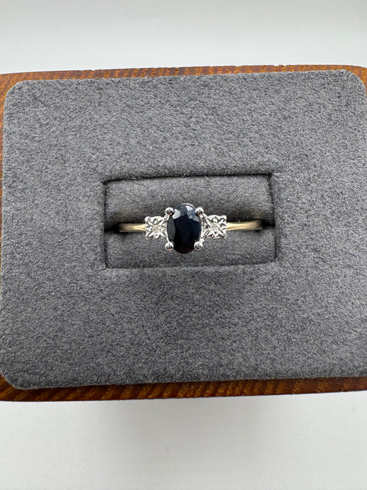 9ct gold sapphire and diamond ring