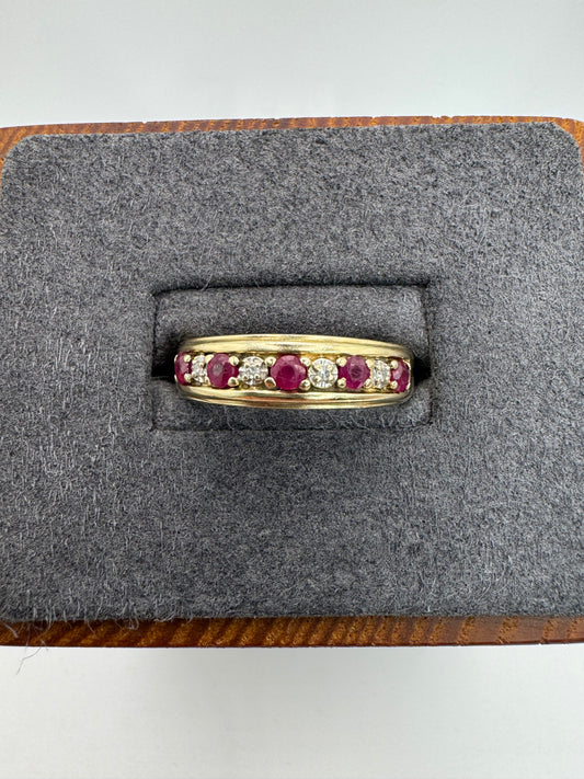 9ct gold ruby and diamond ring