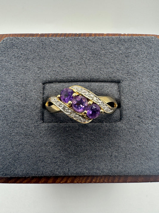 9ct gold amethyst and diamond ring