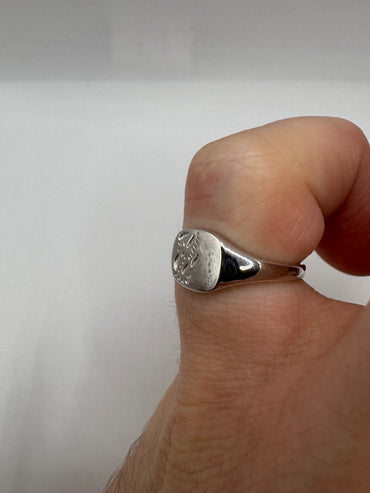Silver engraved signet ring