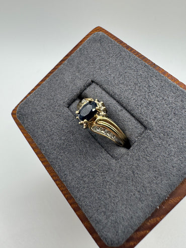 9ct gold sapphire and diamond ring