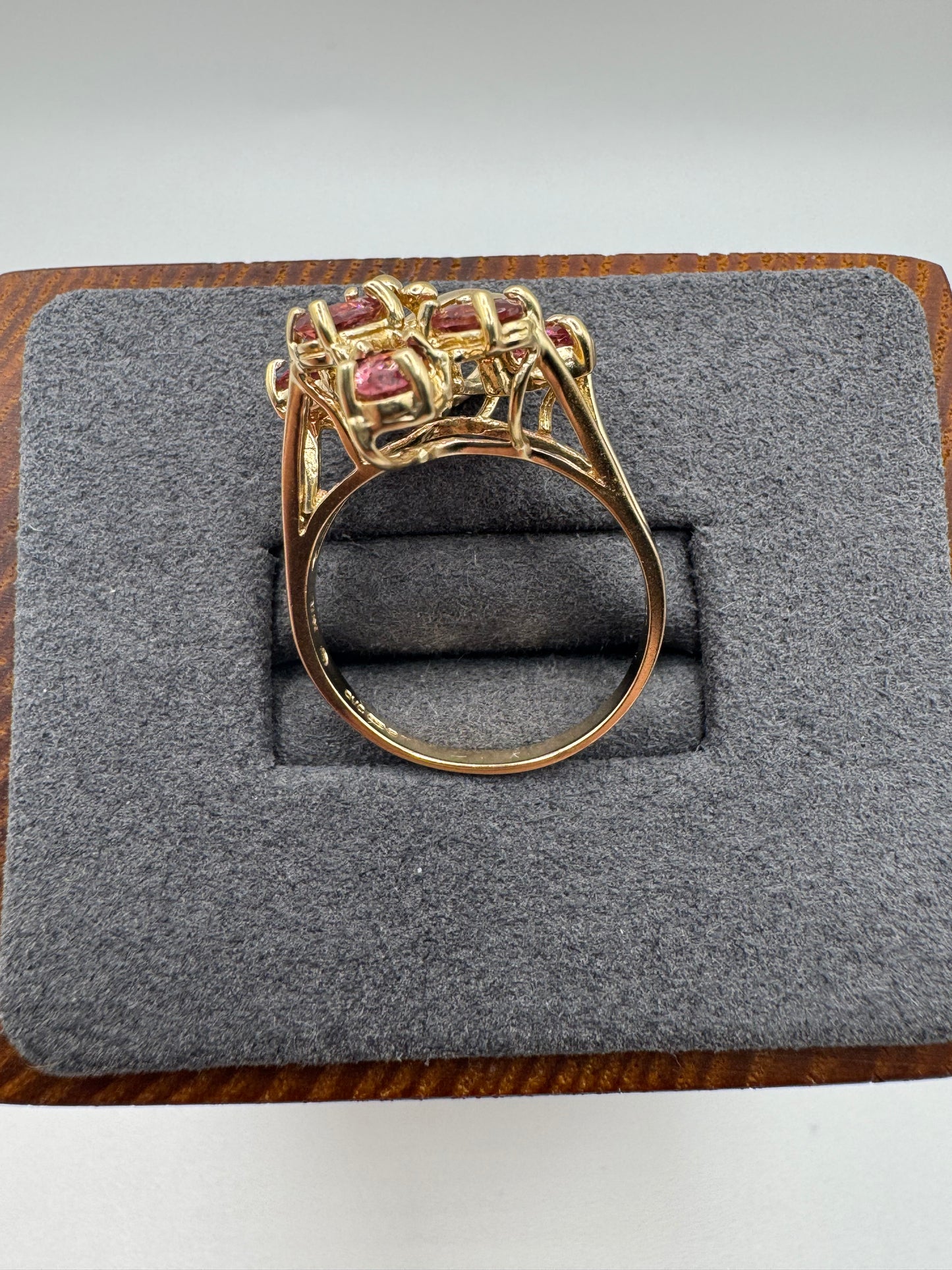 9ct gold tourmaline cluster ring