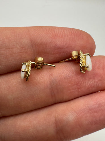 9ct gold opal earrings
