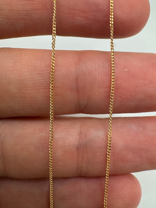 9ct gold curb chain 68 18”