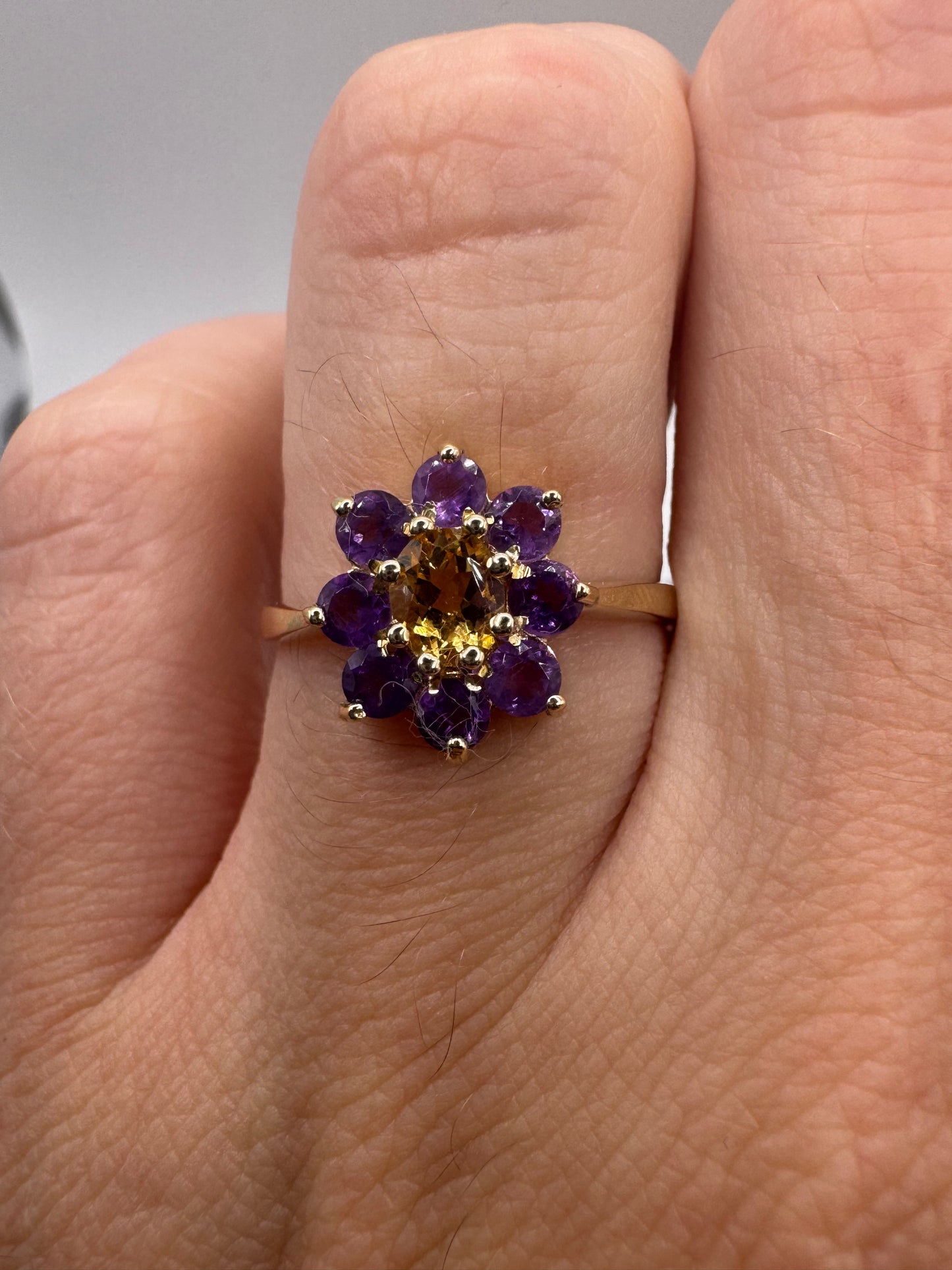 9ct gold citrine and amethyst ring