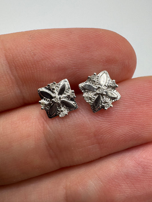 9ct white gold diamond earrings