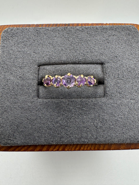 9ct gold amethyst ring