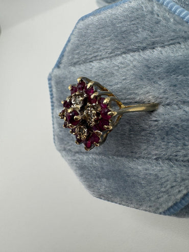 9ct gold ruby and diamond cluster ring