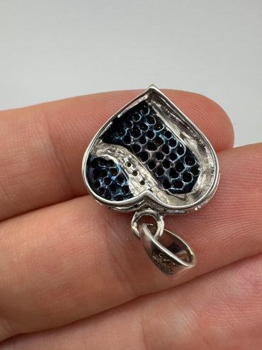 9ct white gold diamond (inc black diamonds) cluster heart pendant