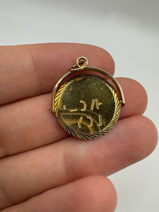 9ct gold “I Love You” spinner pendant