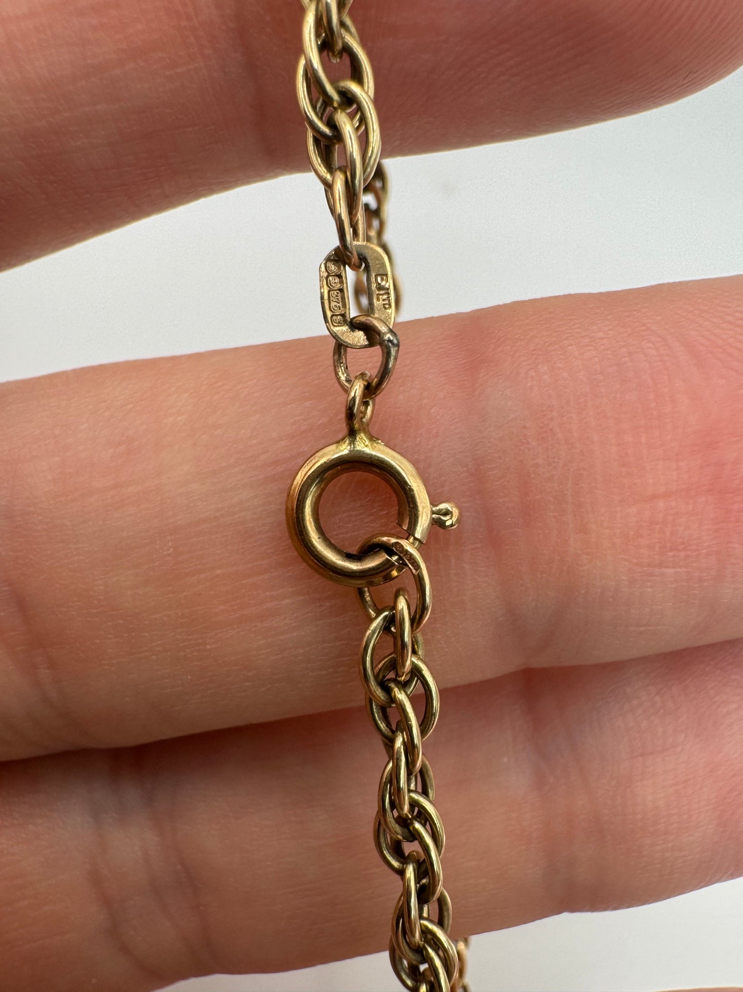 9ct gold bracelet
