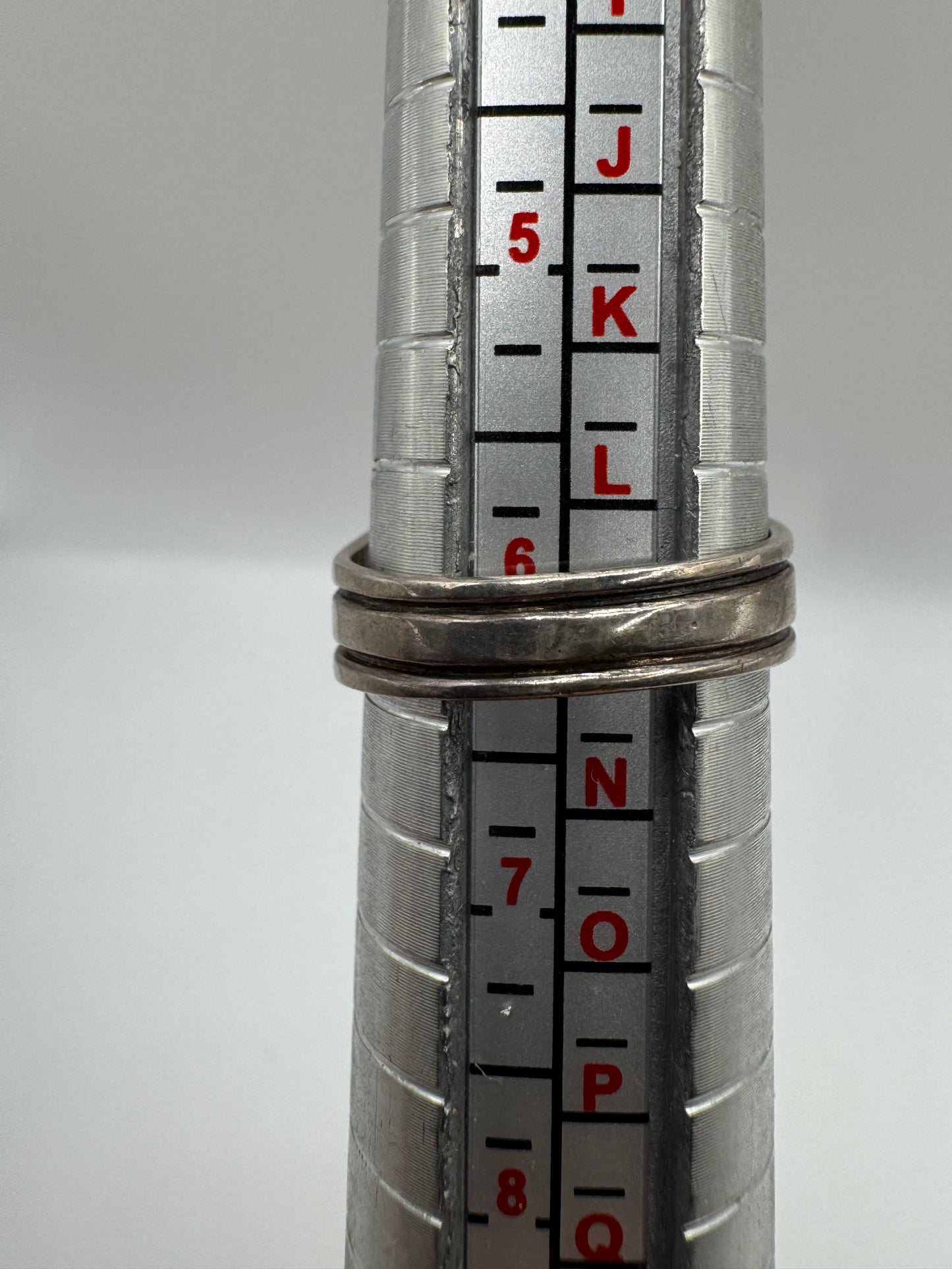 Silver gemstone ring