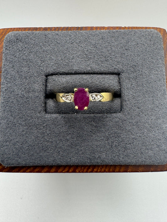 9ct gold ruby and diamond ring