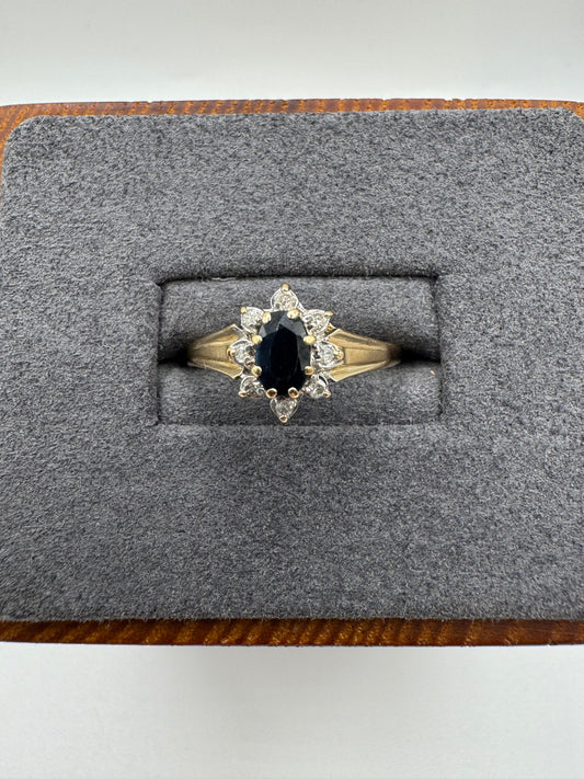 9ct gold sapphire and diamond cluster ring