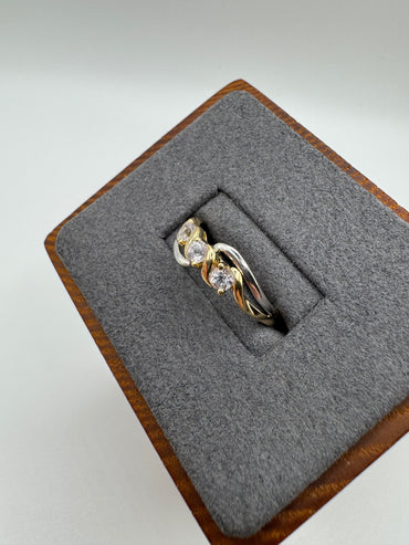 9ct two tone gold quartz ring