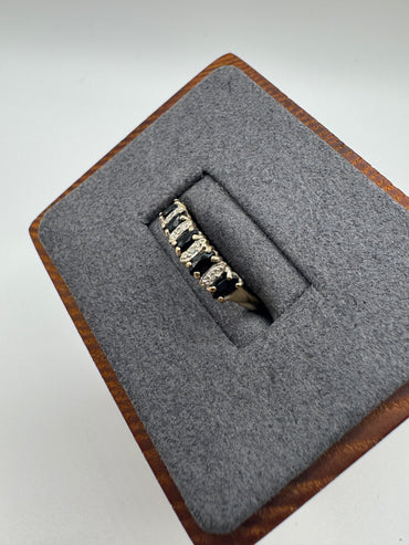 9ct gold sapphire and diamond ring