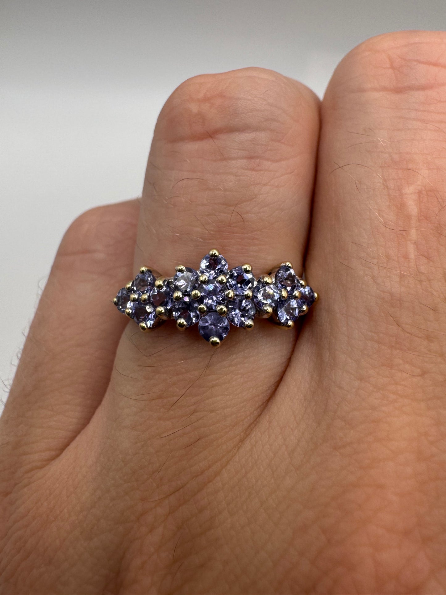 9ct gold tanzanite cluster ring