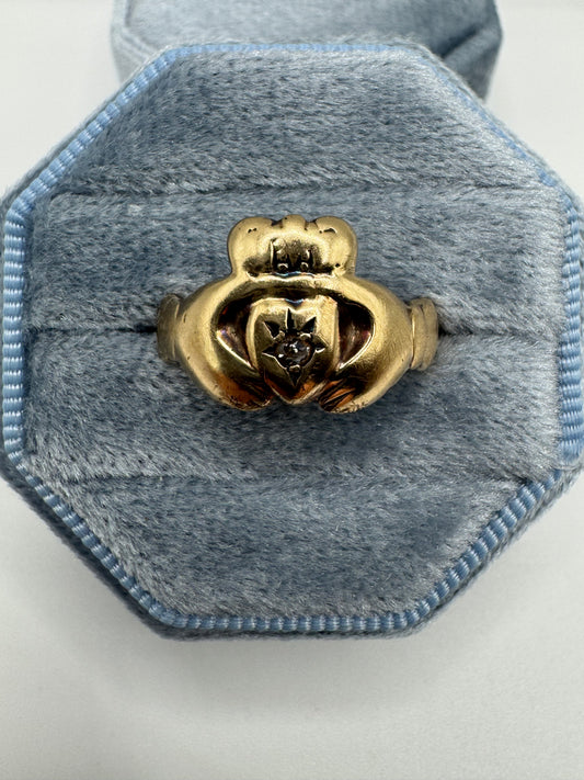 9ct gold diamond claddagh ring