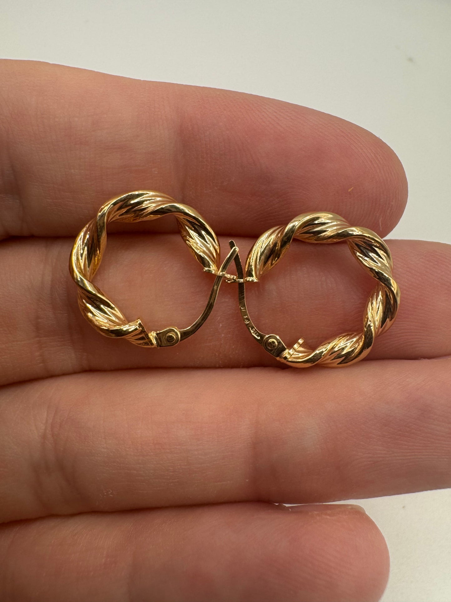 9ct gold twisted creole earrings
