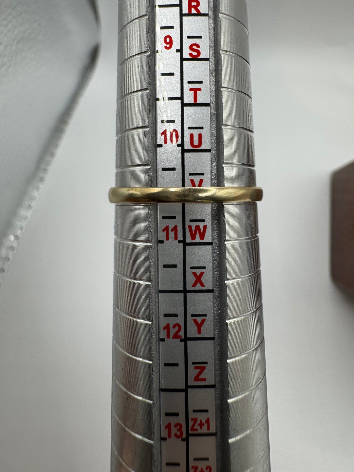 9ct gold amethyst ring