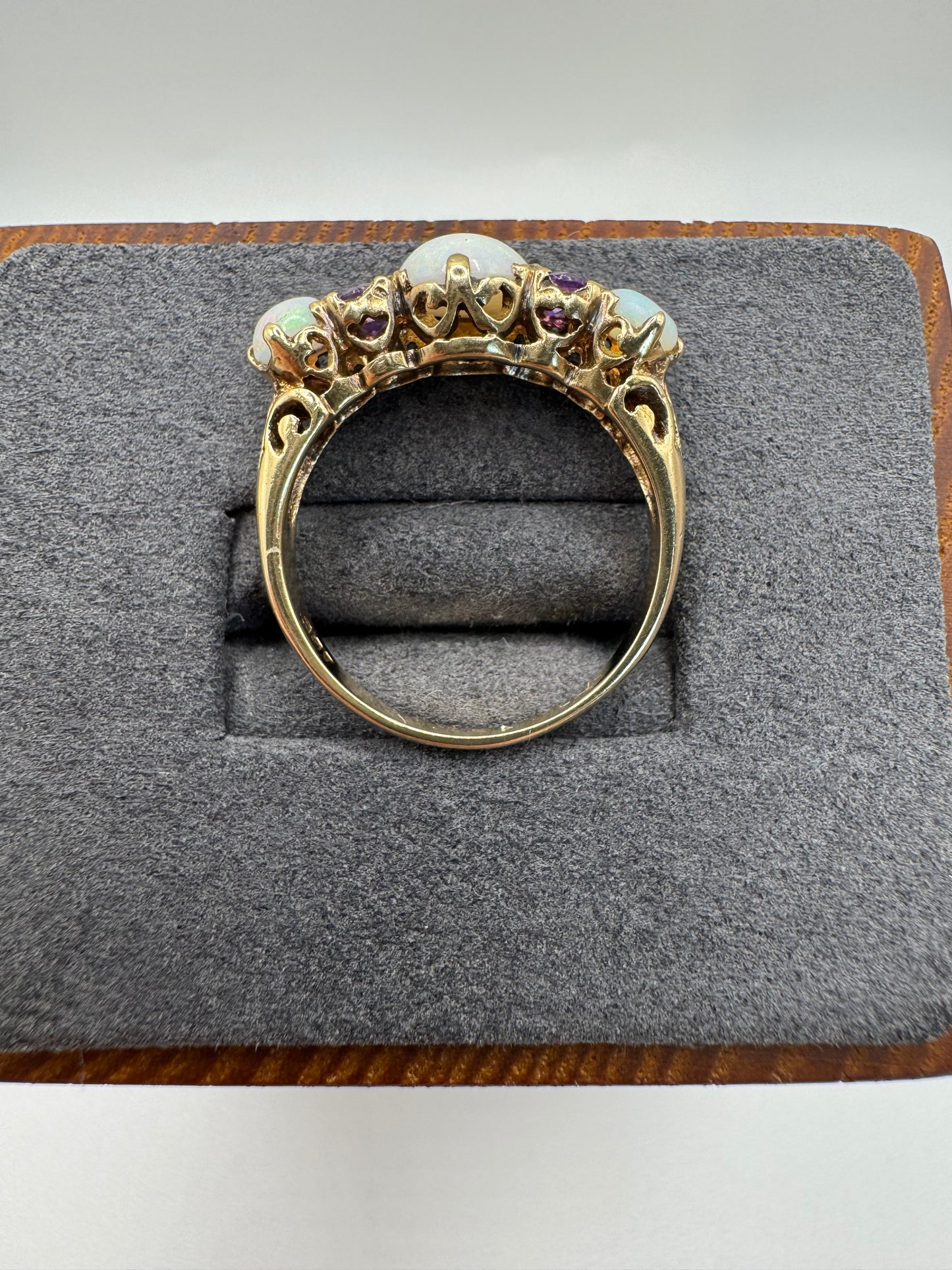 Antique 9ct gold opal and amethyst ring