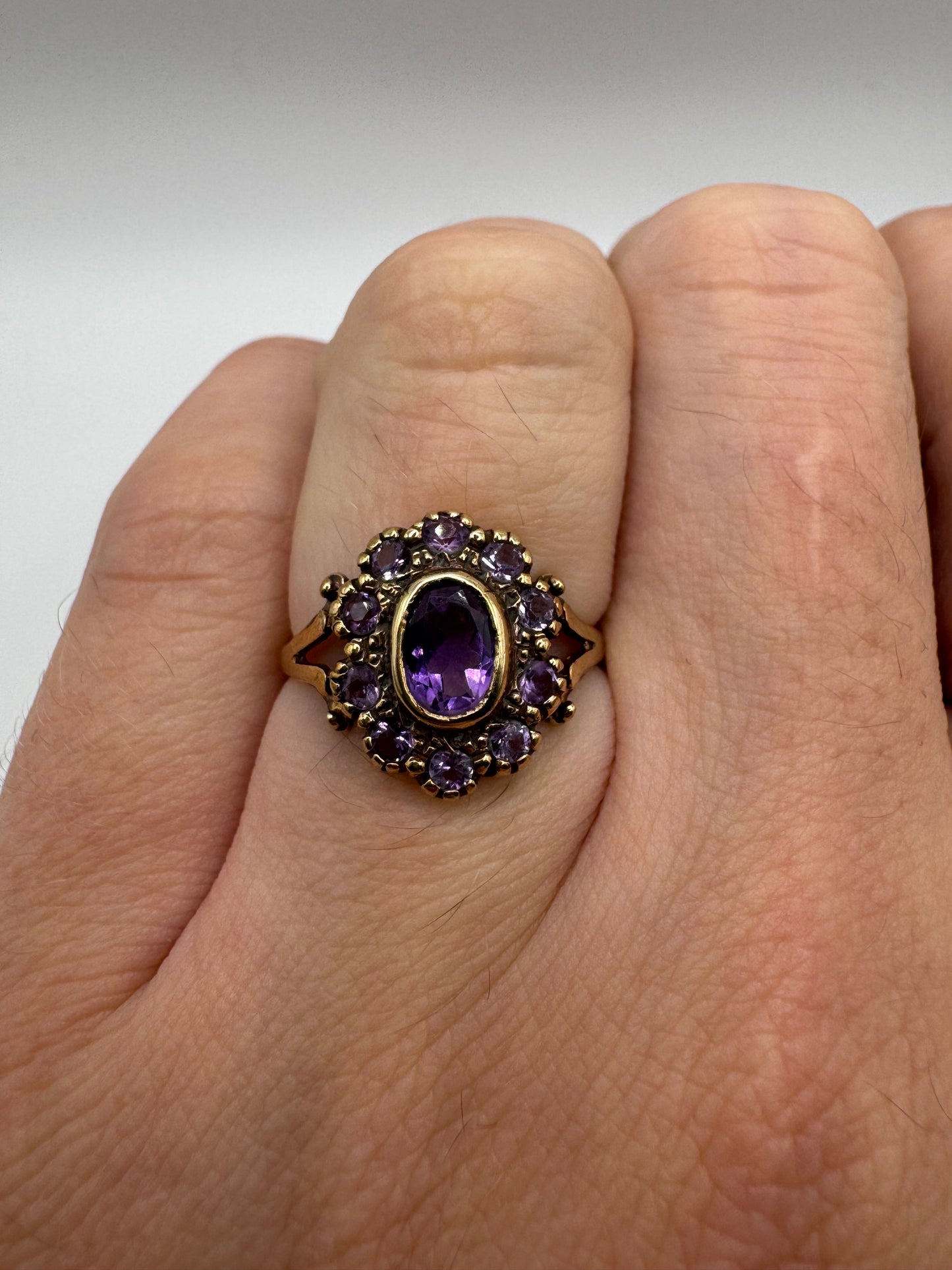 9ct gold amethyst cluster ring