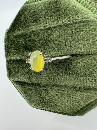 9ct white gold quartz and diamond ring