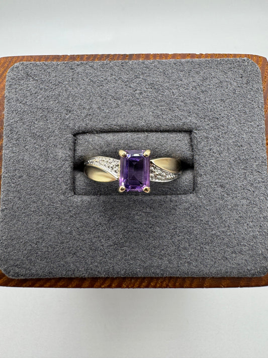 9ct gold amethyst and diamond ring