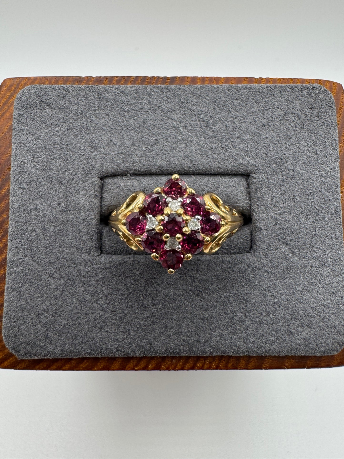 9ct gold tourmaline and diamond cluster ring