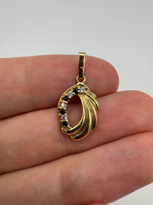9ct gold sapphire and cz pendant