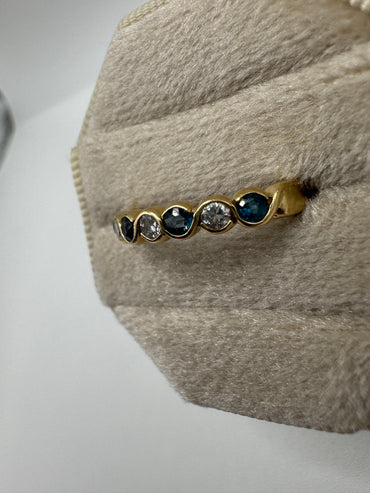 9ct gold topaz and diamond ring