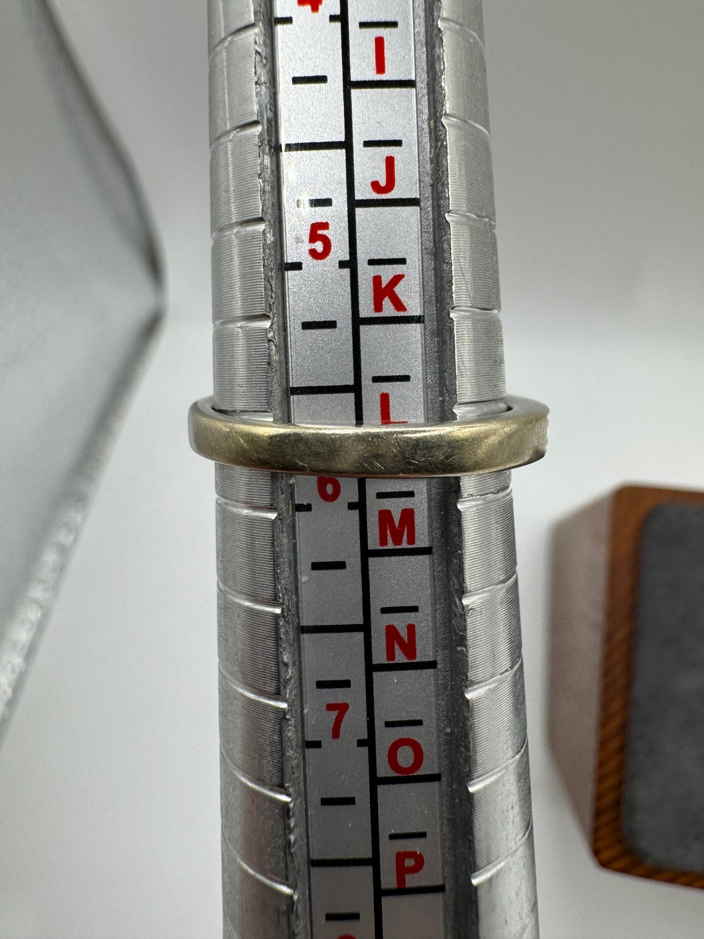 9ct white gold diamond half eternity ring