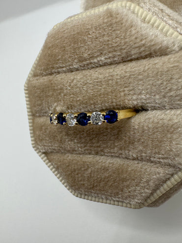 9ct gold kyanite and zircon ring