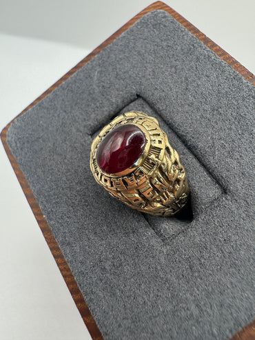 Heavy 9ct 1977 college ring