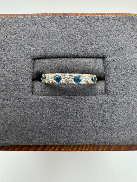 9ct gold blue topaz and diamond ring